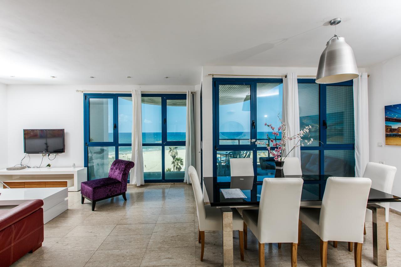 Ocean Front Apartments First Line To The Beach Tel Aviv Ngoại thất bức ảnh
