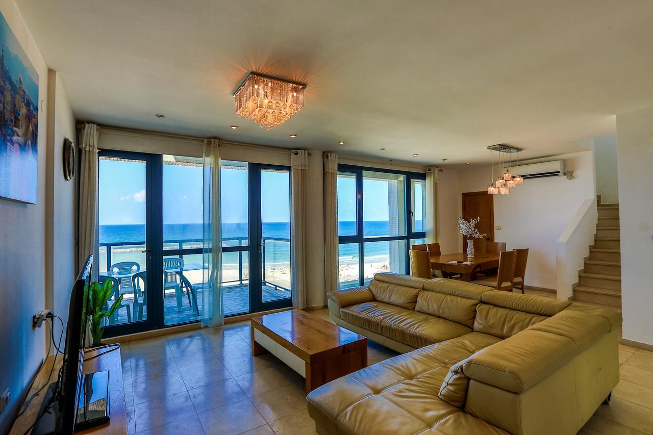 Ocean Front Apartments First Line To The Beach Tel Aviv Ngoại thất bức ảnh
