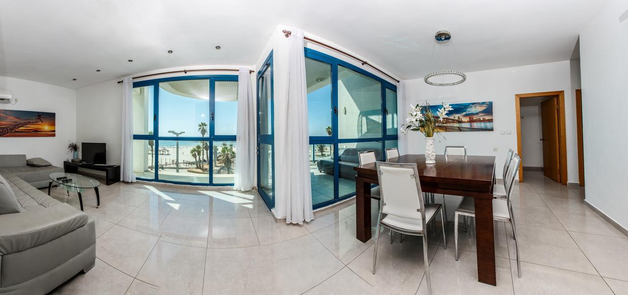 Ocean Front Apartments First Line To The Beach Tel Aviv Ngoại thất bức ảnh