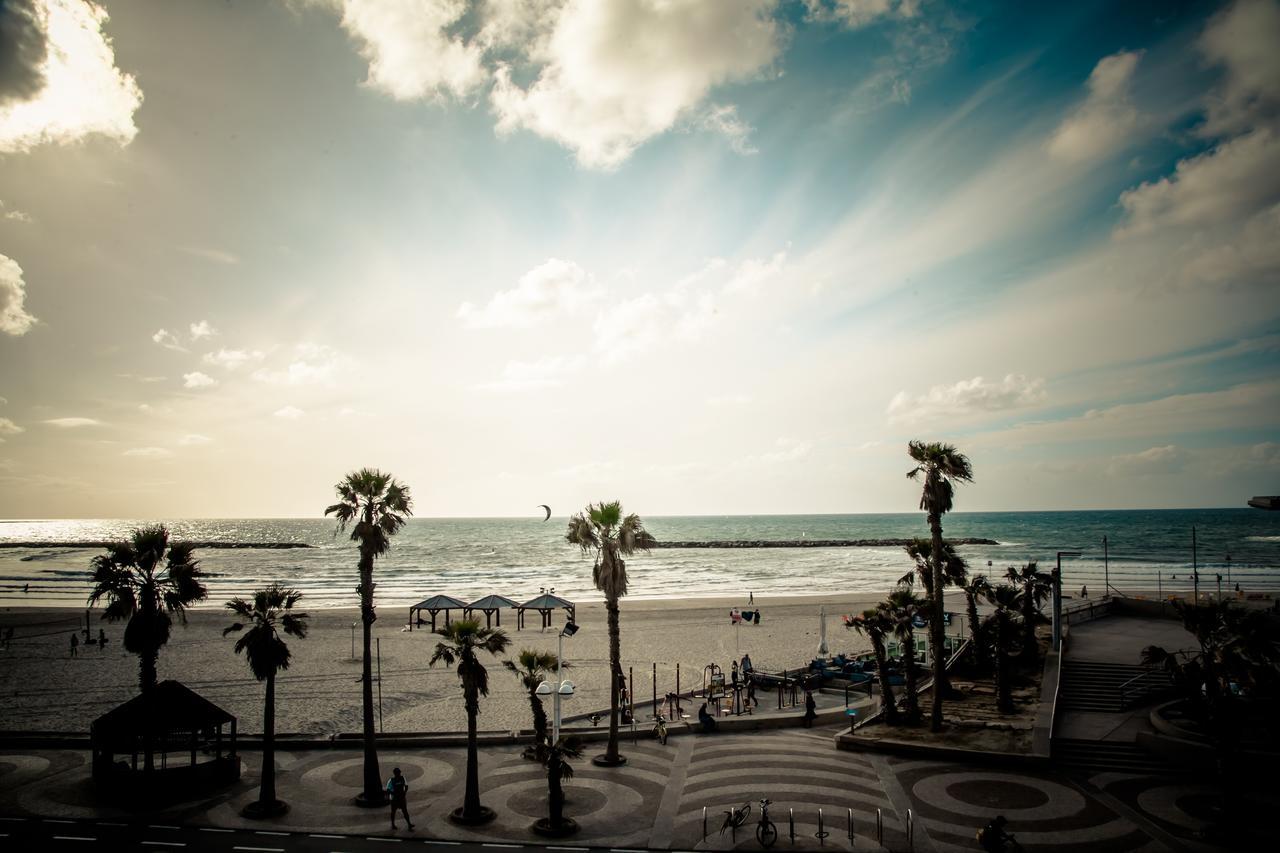 Ocean Front Apartments First Line To The Beach Tel Aviv Ngoại thất bức ảnh
